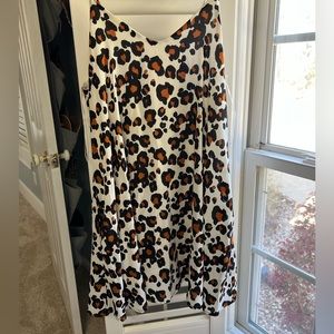 Cheetah print dress that’s never been worn